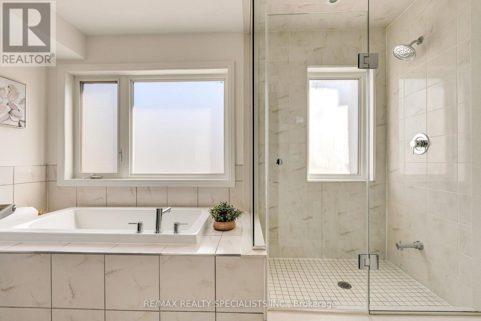 162 William Duncan Road, Toronto, Ontario  M3K 0C1 - Photo 33 - W13870760