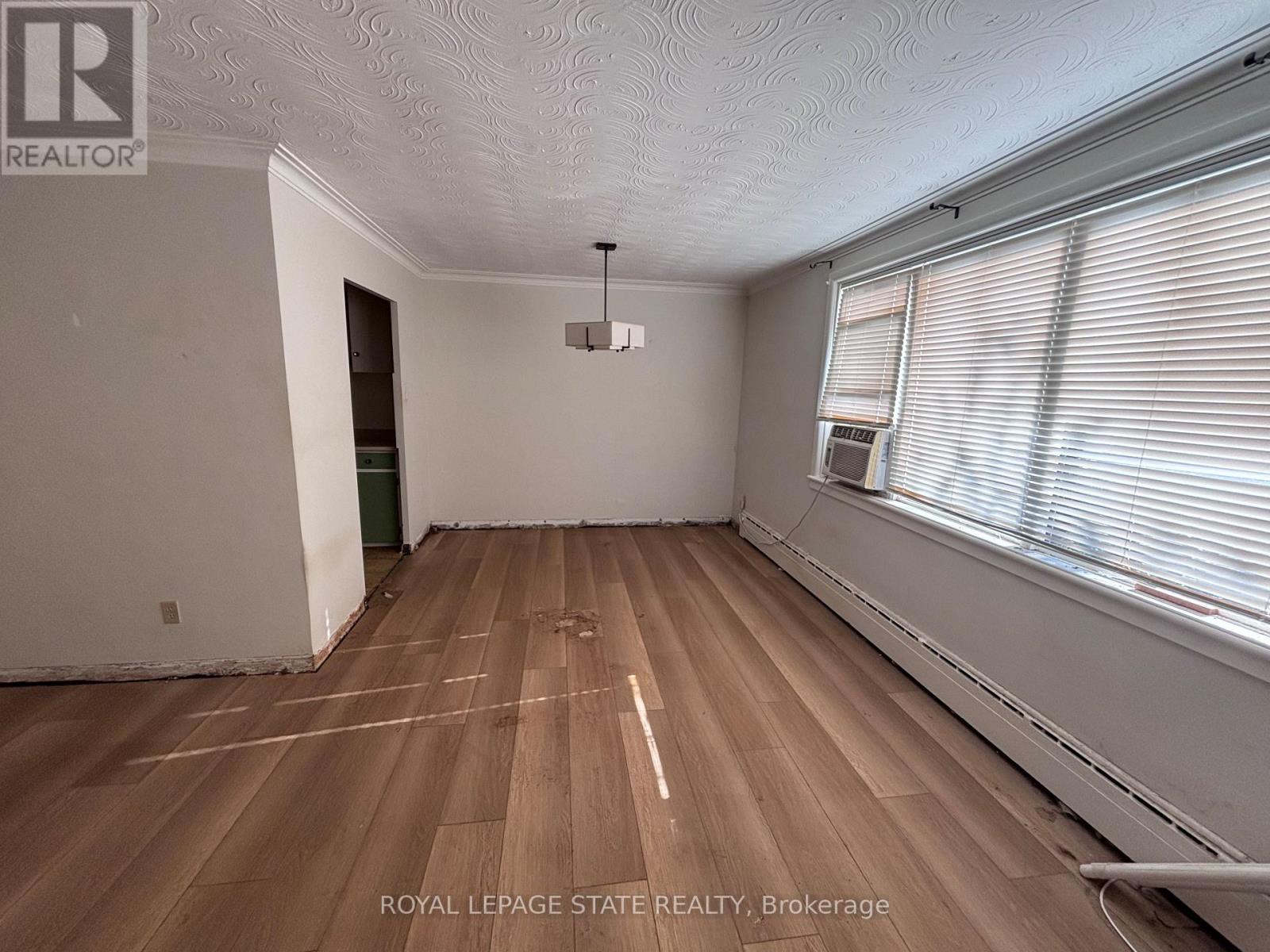 404 - 2054 Courtland Drive, Burlington, Ontario  L7R 1R8 - Photo 8 - W13870796