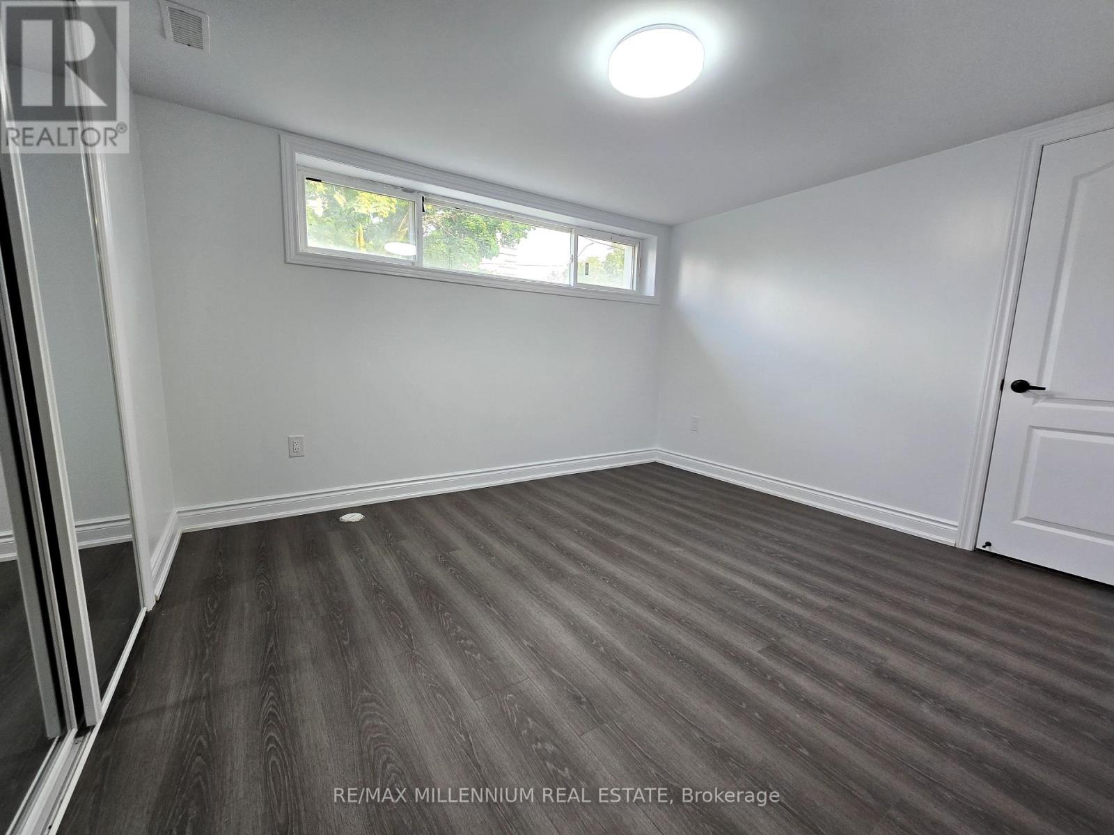 Basement - 14 Charles Street, Brampton, Ontario  L6V 1E6 - Photo 11 - W13870808