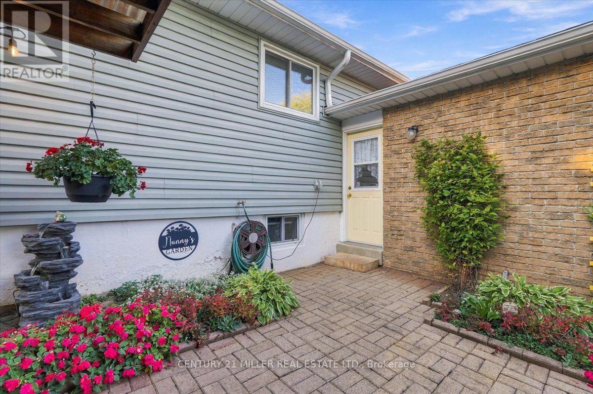 2044 Coral Crescent, Burlington, Ontario  L7P 3K5 - Photo 31 - W13870918