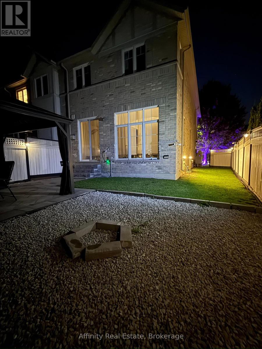 10 Maplerun Street, Caledon, Ontario  L7C 3P9 - Photo 46 - W13870938