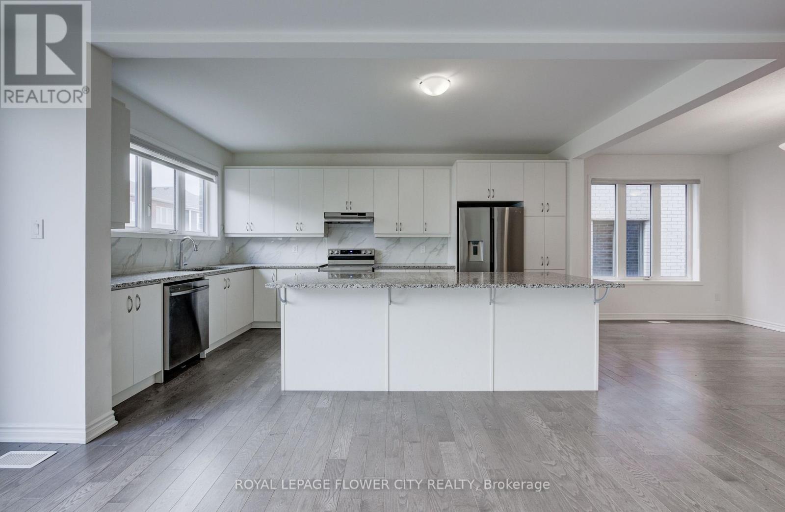 51 William Nador Street, Kitchener, Ontario  N2E 3X8 - Photo 12 - X13870664