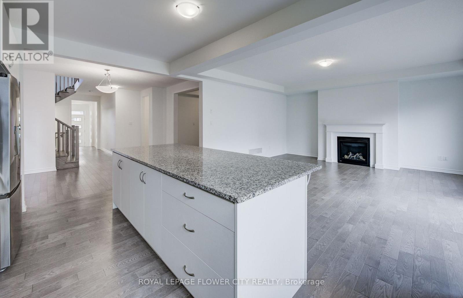 51 William Nador Street, Kitchener, Ontario  N2E 3X8 - Photo 14 - X13870664