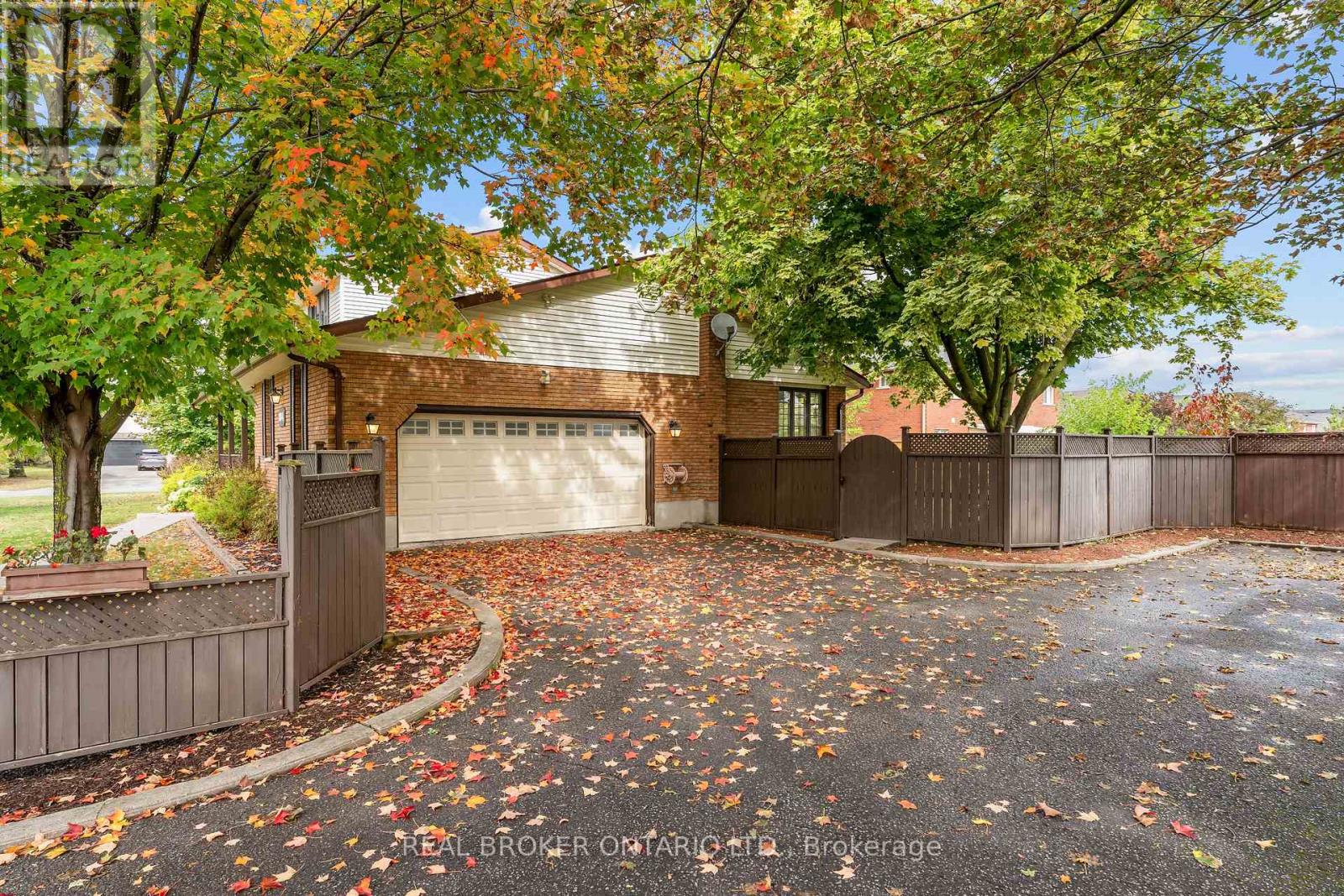 804 Pinewood Drive, Peterborough, Ontario  K9K 1L4 - Photo 4 - X13870716