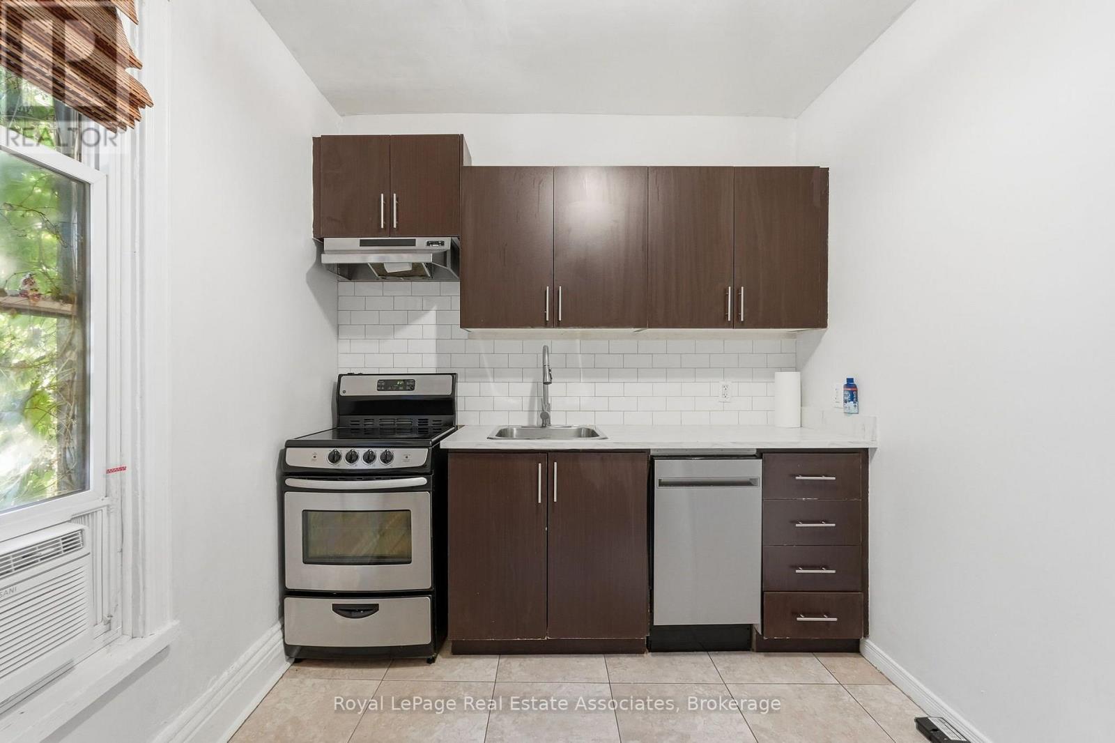 2 - 51 Wellington Street N, Hamilton, Ontario  L8R 1M9 - Photo 20 - X13870856
