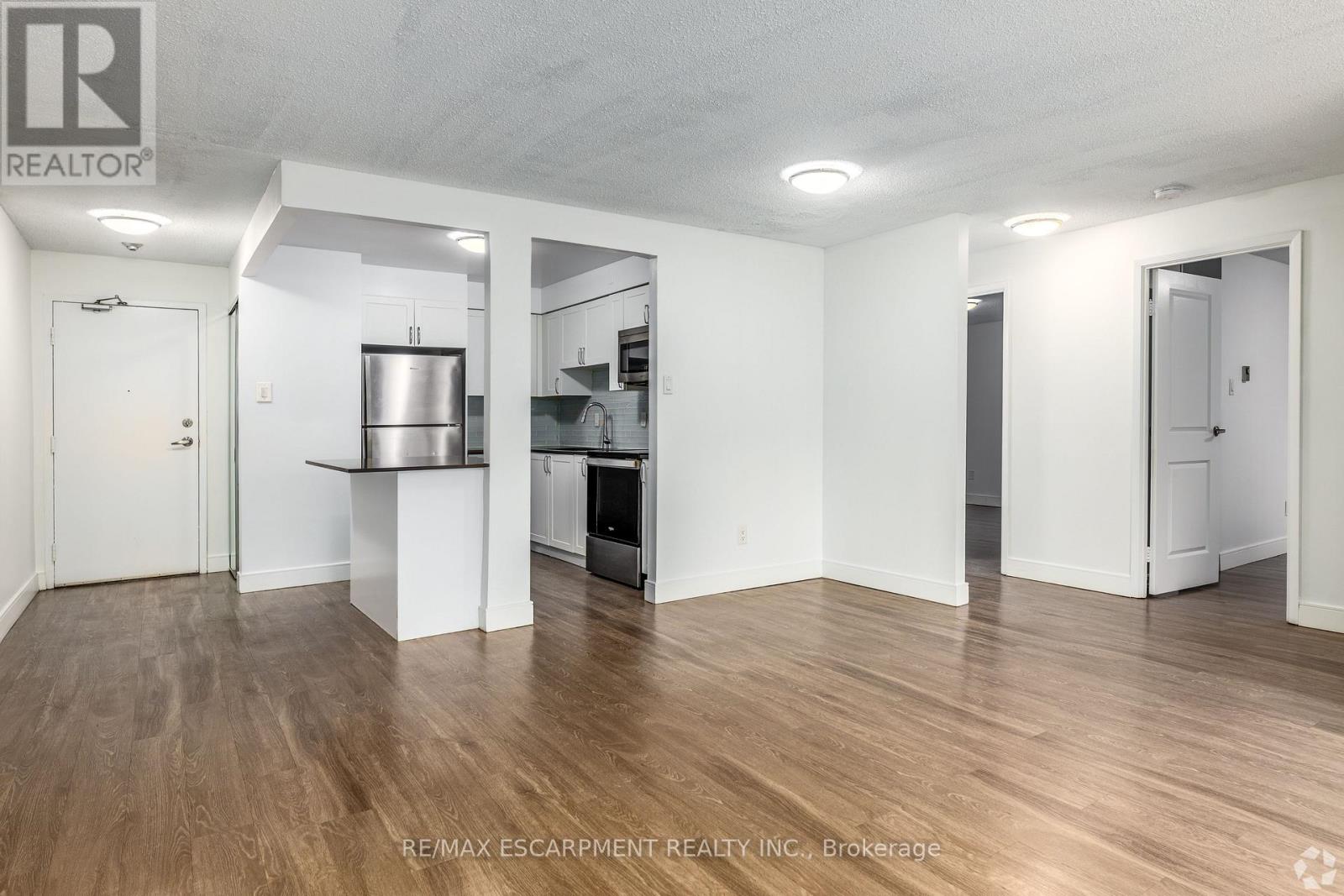 510 - 547 Belmont Avenue W, Kitchener, Ontario  N2M 5E7 - Photo 2 - X13870932