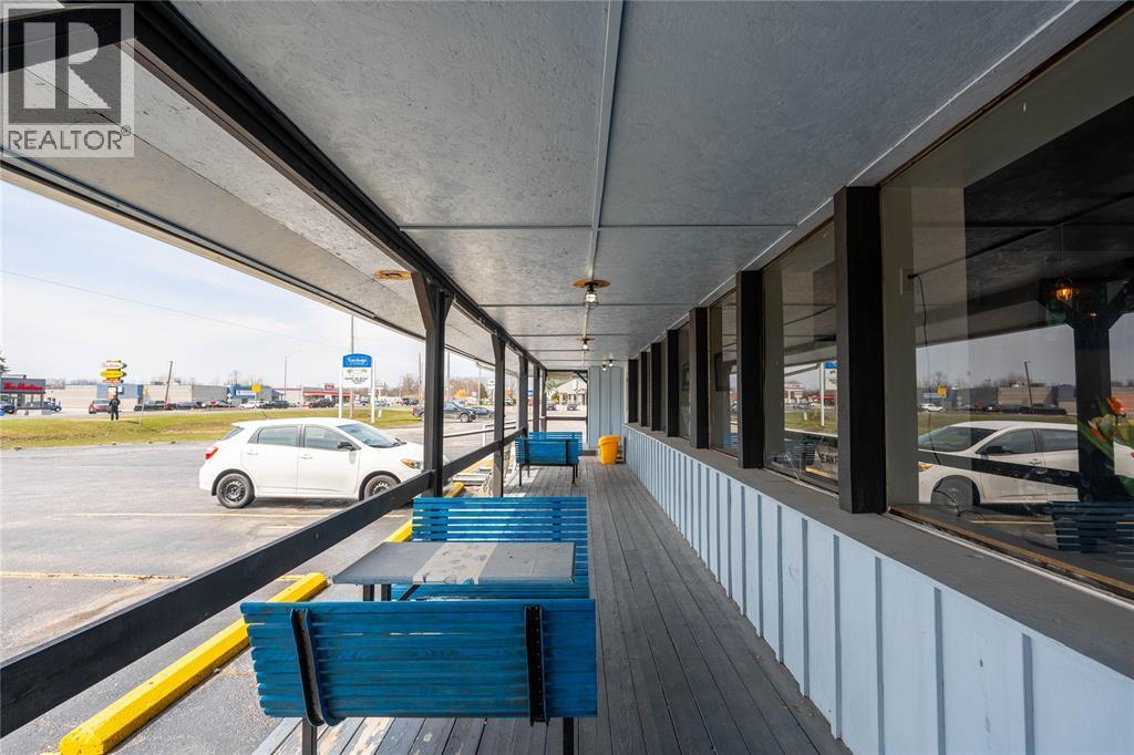 1716 London Line, Sarnia, Ontario  N7T 7H2 - Photo 6 - 26024688