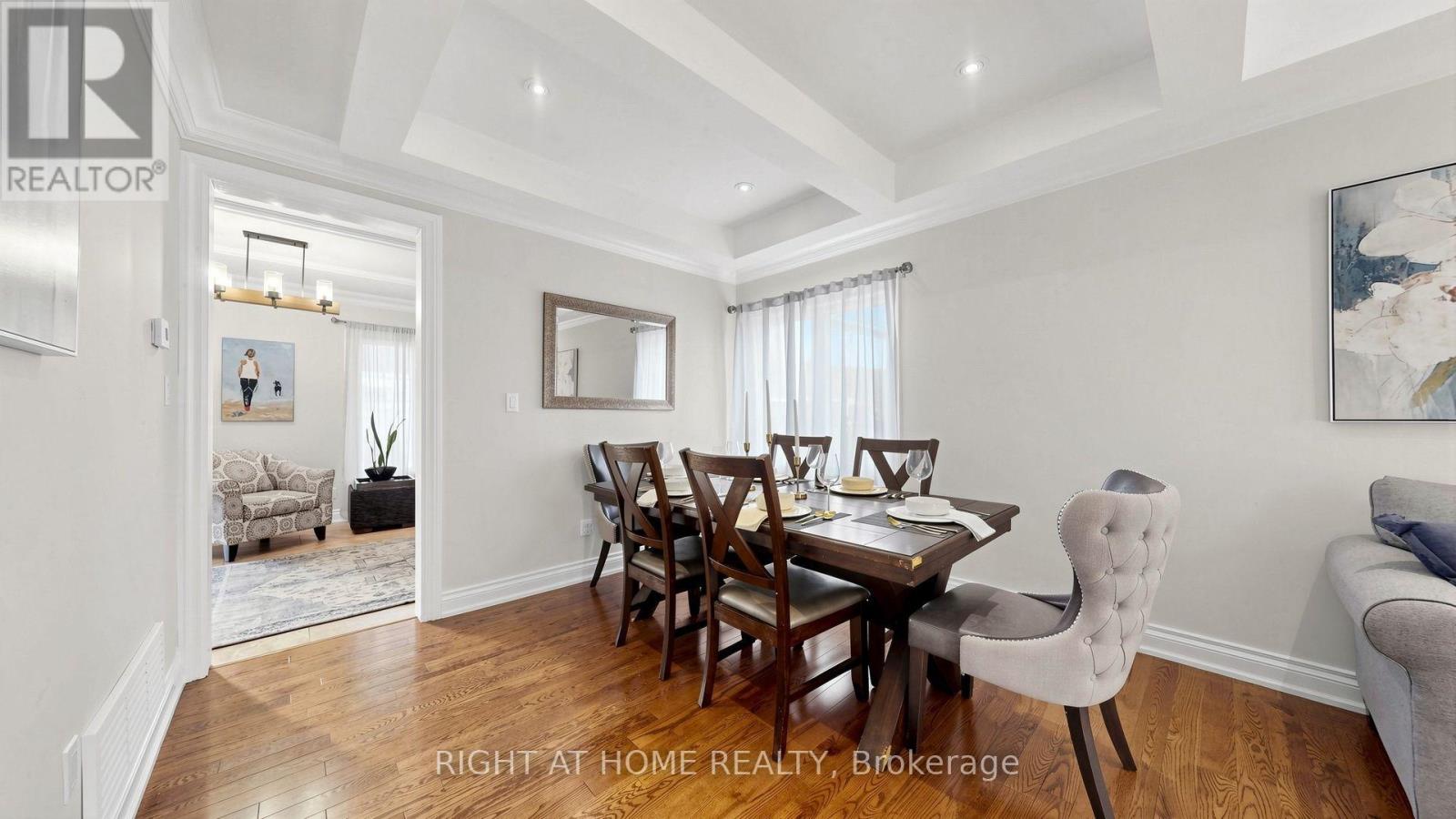 44 Robertson Close, Vaughan, Ontario  L6A 2H1 - Photo 9 - N13871034