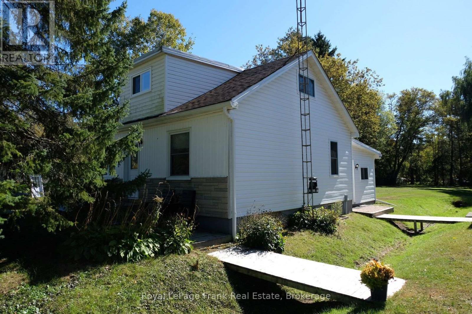 3820 Trulls Road, Clarington, Ontario  L1E 2L3 - Photo 6 - E13871070