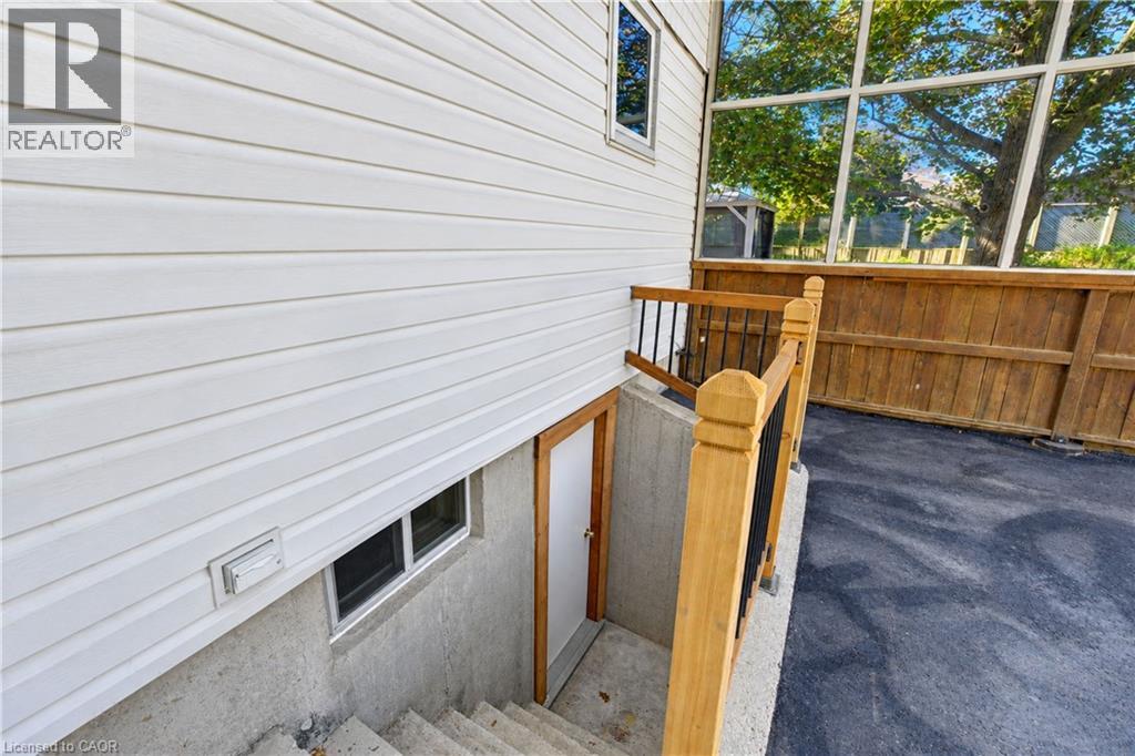 64 S Lowrey Avenue S, Cambridge, Ontario  N1R 4Z8 - Photo 37 - 40869659