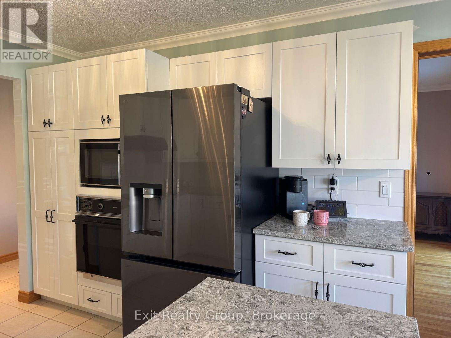 17 Bridlewood Lane, Quinte West, Ontario  K8V 6N4 - Photo 17 - X13871164