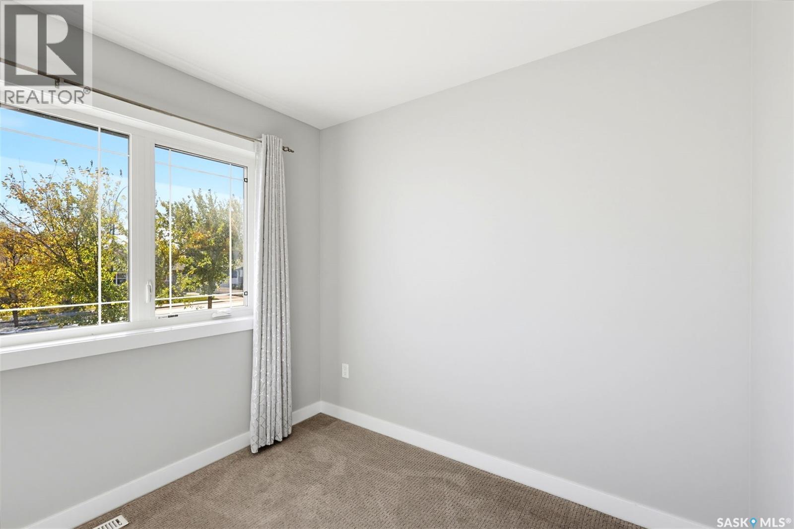 3814 33rd Street W, Saskatoon, Saskatchewan  S7R 0M1 - Photo 17 - SK050535
