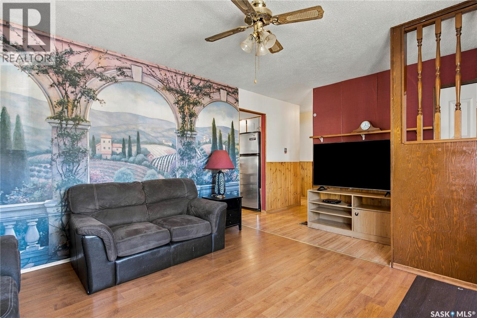 98 Ramsay Court, Saskatoon, Saskatchewan  S7H 4H2 - Photo 6 - SK050414