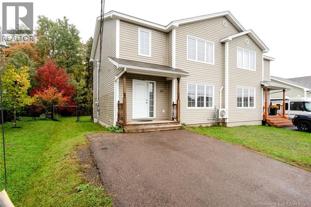 39 Senese Street, Moncton, New Brunswick  E1E 0B7 - Photo 2 - NB149224