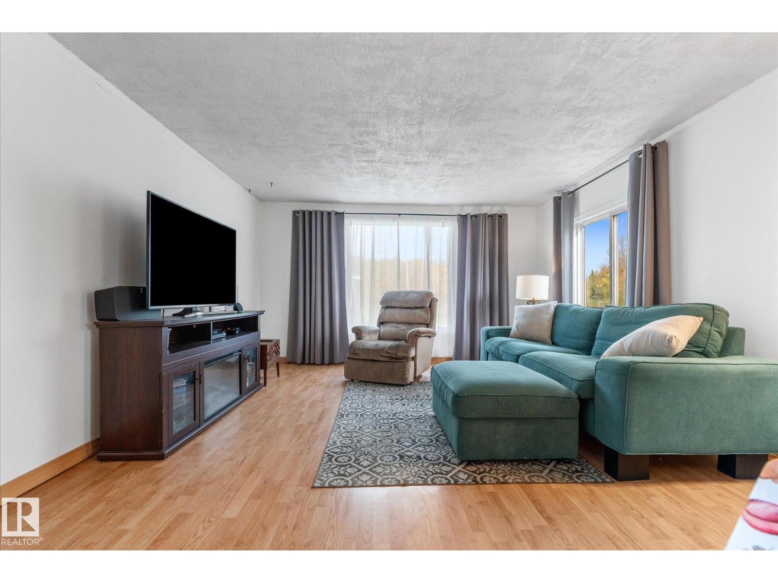 #301 53319 RGE ROAD 31
