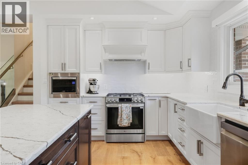 502 Karen Drive, Burlington, Ontario  L7R 3J1 - Photo 6 - 40869313