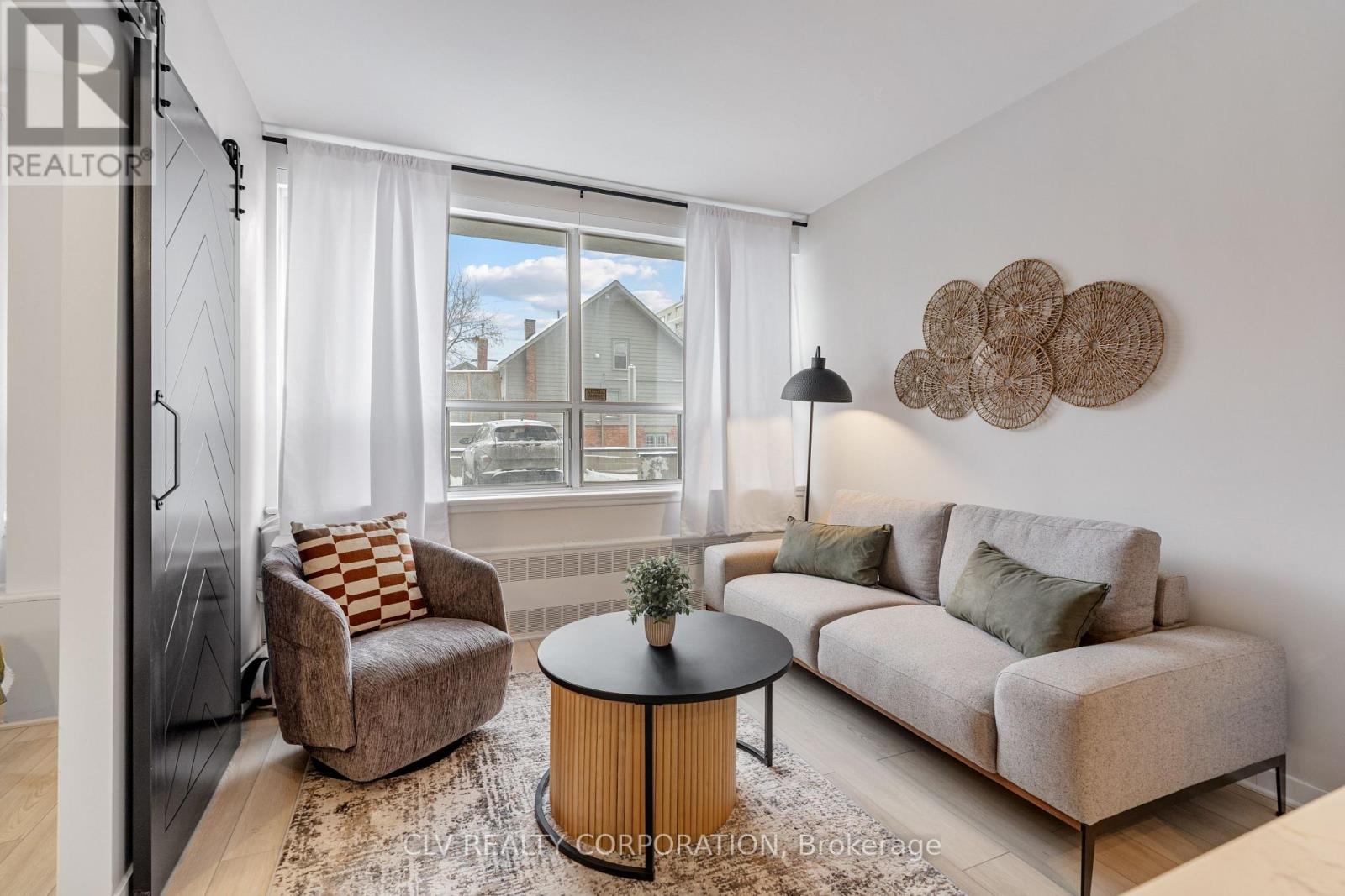 311 - 330 Metcalfe Street, Ottawa, Ontario  K2P 1S4 - Photo 4 - X13871172