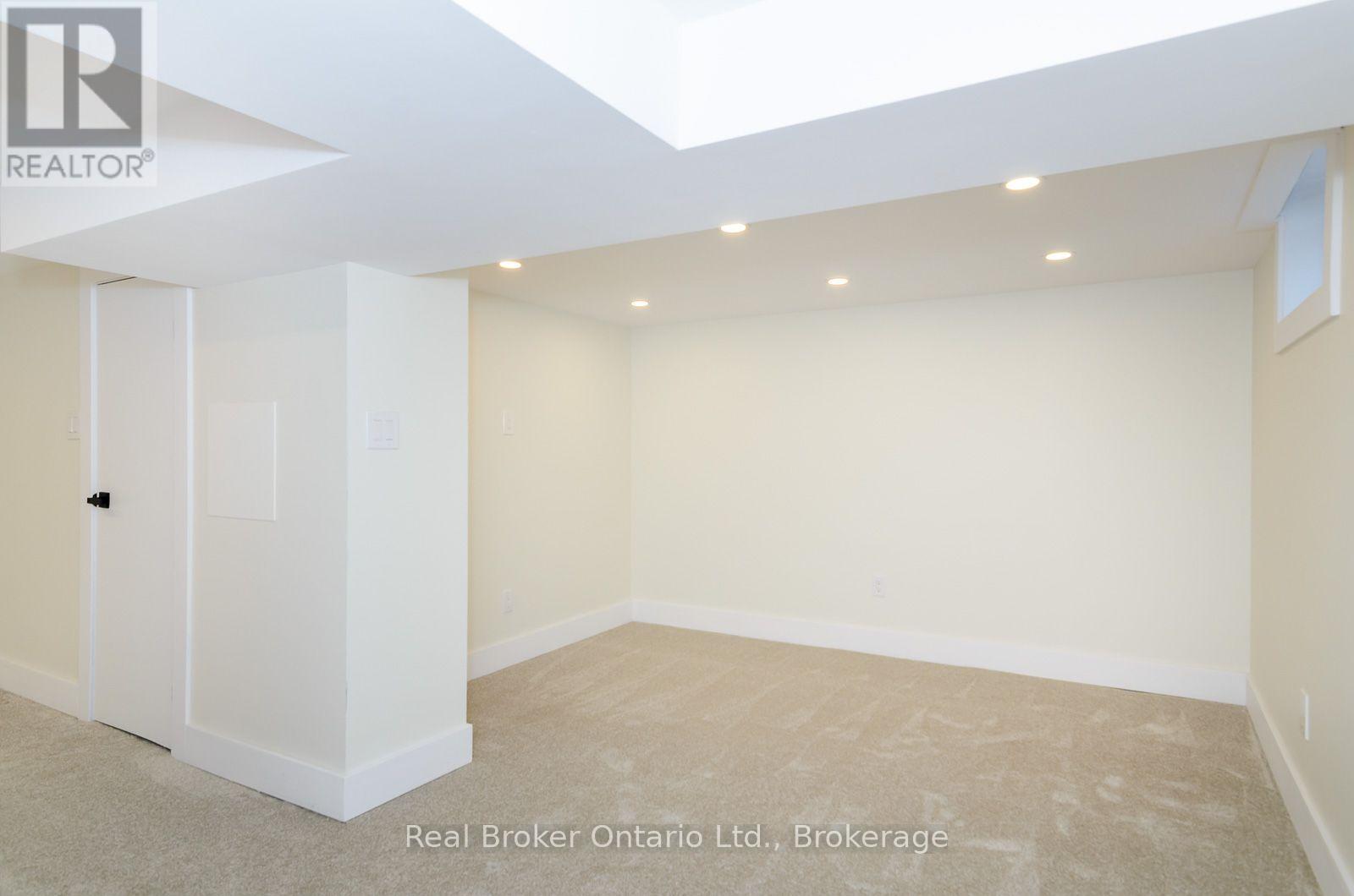 Lower - 1175 Dunsmure Road, Hamilton, Ontario  L8H 1K9 - Photo 14 - X13871096
