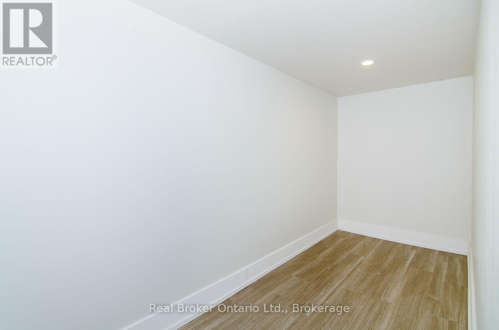 Lower - 1175 Dunsmure Road, Hamilton, Ontario  L8H 1K9 - Photo 15 - X13871096