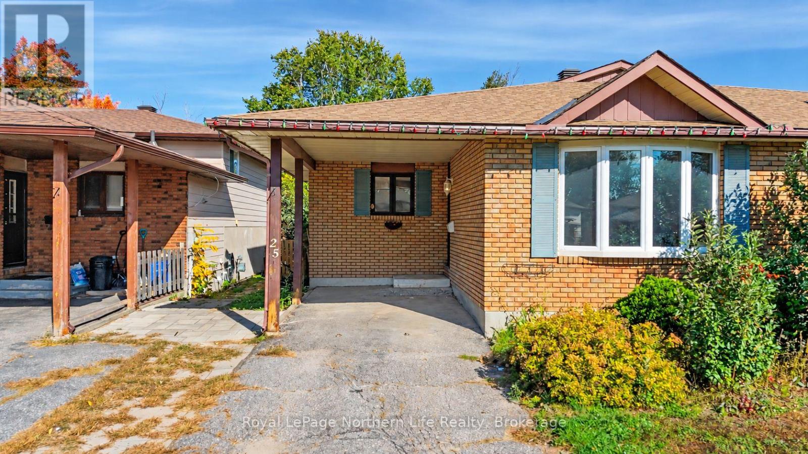 25 Oakdale Road, North Bay, Ontario  P1B 8Y6 - Photo 2 - X13871062