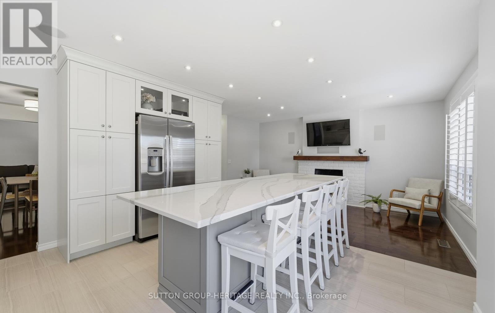 664 Eramosa Crescent, Pickering, Ontario  L1V 5N4 - Photo 9 - E13871048