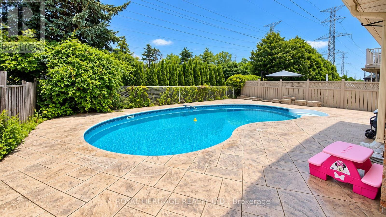 1221 Fieldstone Circle, Pickering, Ontario  L1X 1B9 - Photo 42 - E13871152