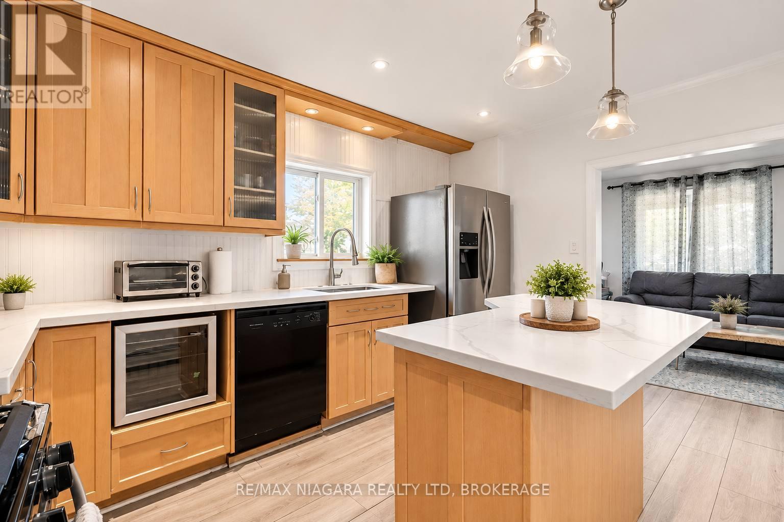 85 Main Street W, Port Colborne, Ontario  L3K 3V1 - Photo 3 - X13650504