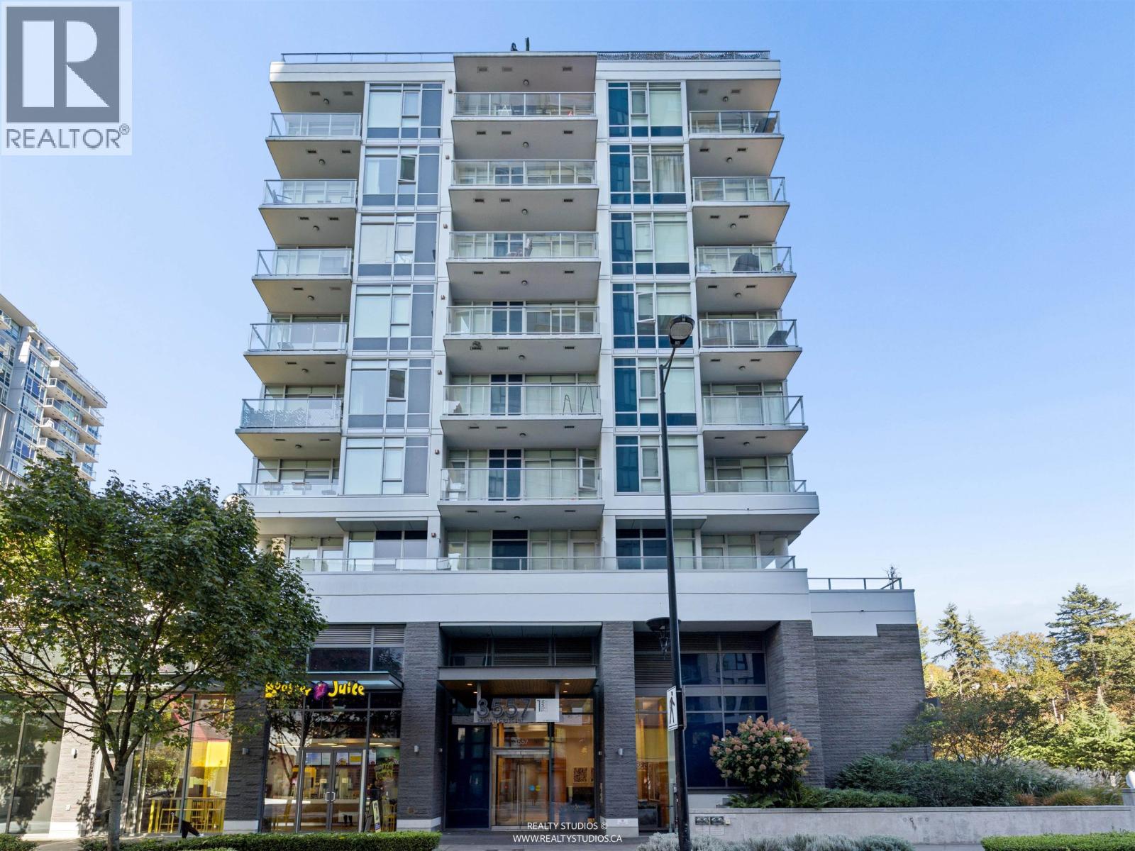 701 3557 SAWMILL CRESCENT