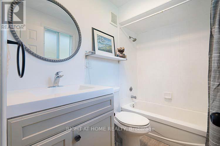 45 Centennial Avenue, East Gwillimbury, Ontario  L9N 1H1 - Photo 13 - N13871144