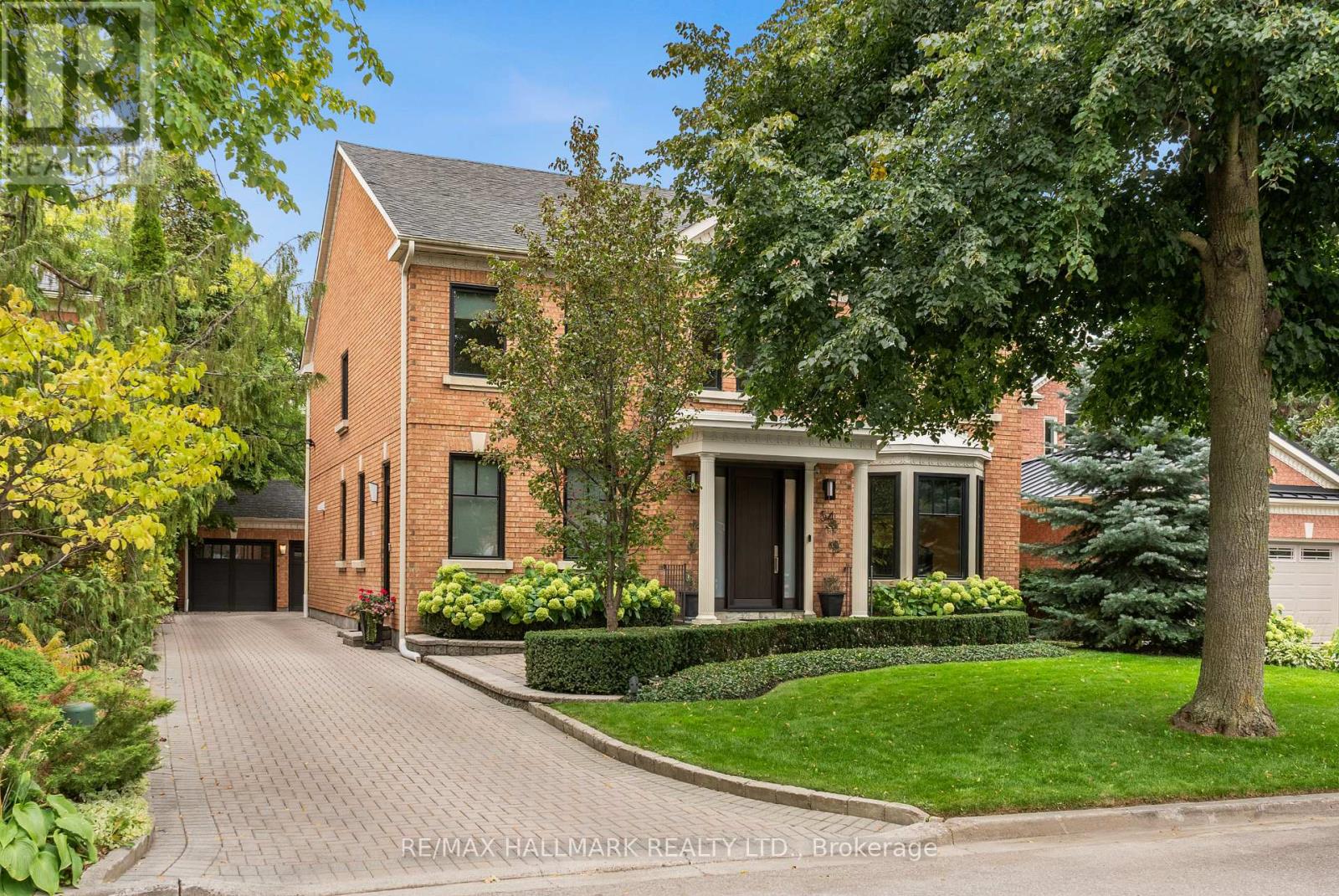 54 Theobalds Circle, Richmond Hill (Mill Pond), Ontario  L4C 9C9 - Photo 1 - N13871220