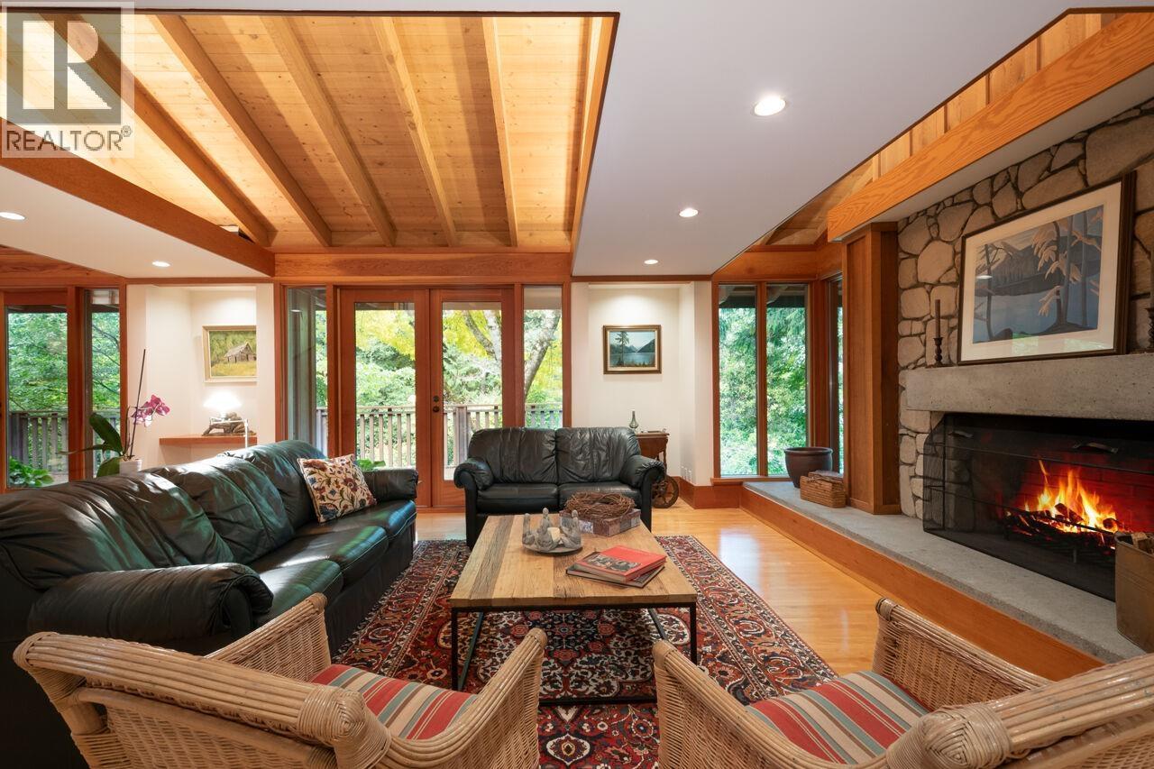 608 MAGEE ROAD