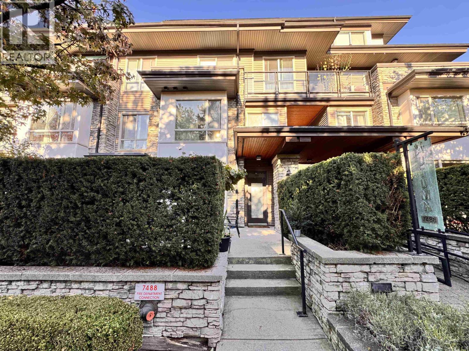 102 7488 BYRNEPARK WALK