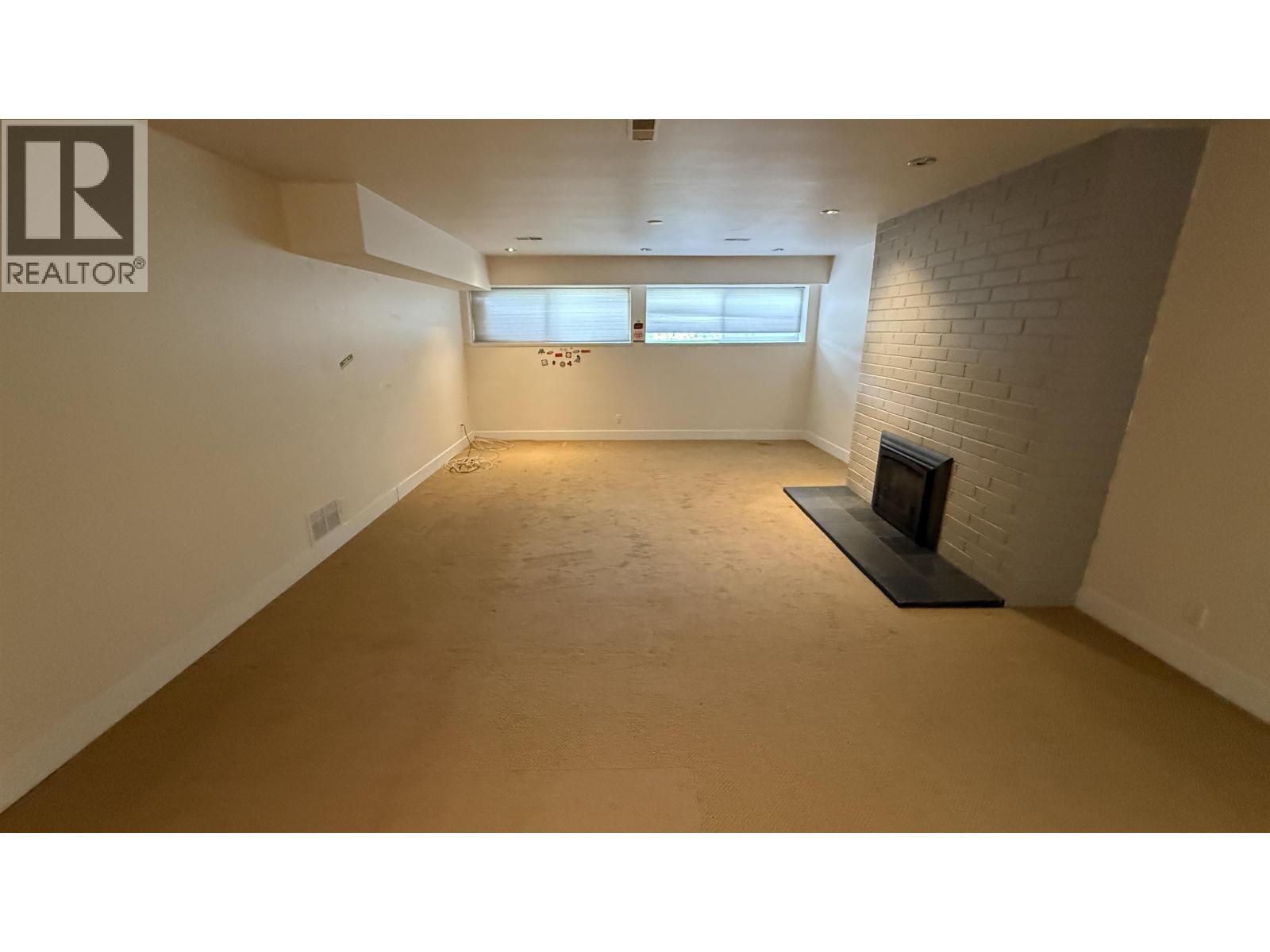 2244 W 32nd Avenue, Vancouver, British Columbia  V6L 2B2 - Photo 4 - R3173233
