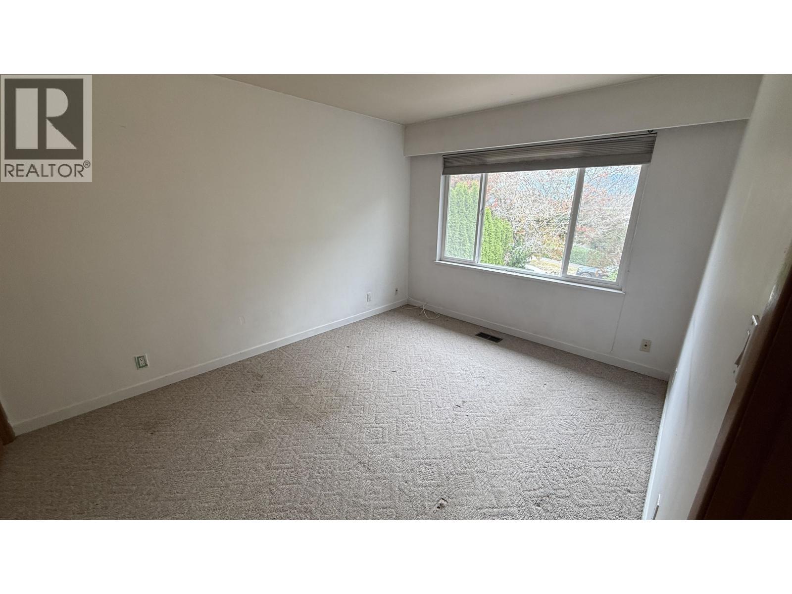 2244 W 32nd Avenue, Vancouver, British Columbia  V6L 2B2 - Photo 8 - R3173233