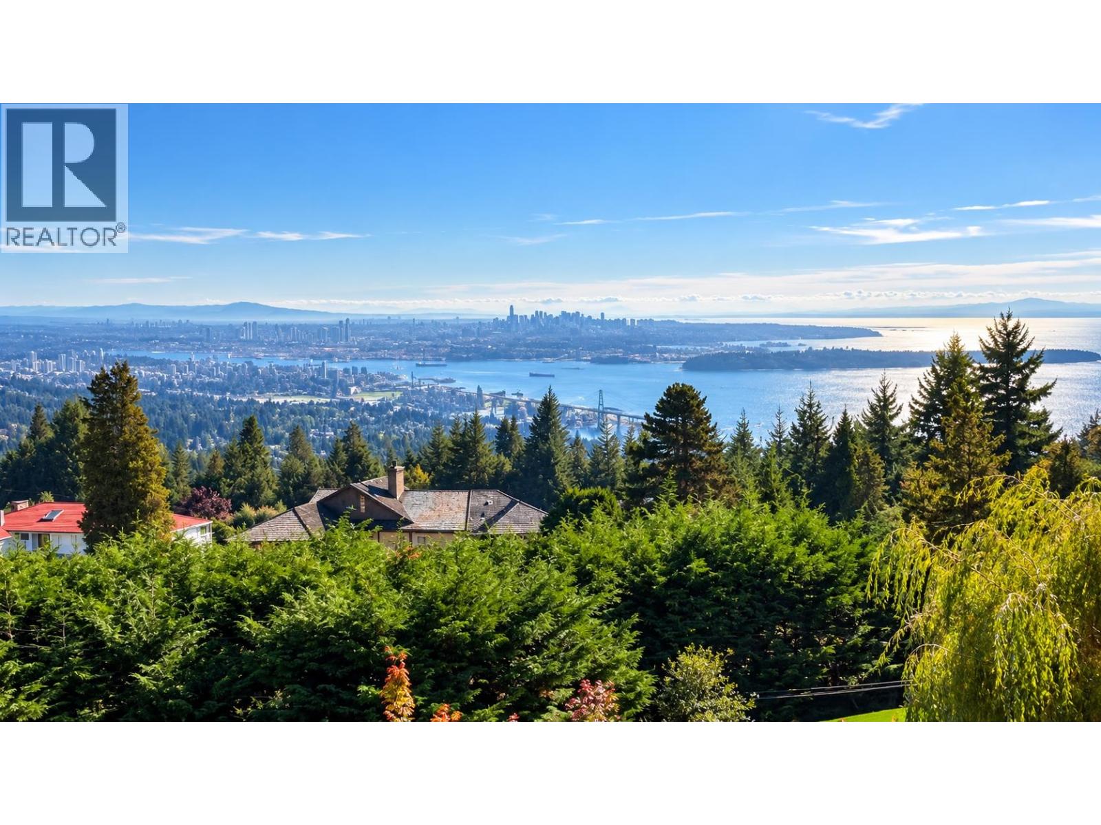 1098 HILLSIDE ROAD, West Vancouver, British Columbia