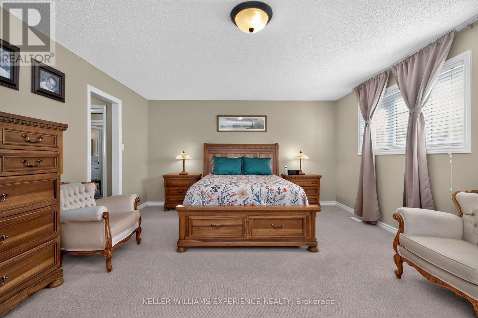 56 Silver Trail, Barrie (Ardagh), Ontario  L4N 3P2 - Photo 22 - S13871056