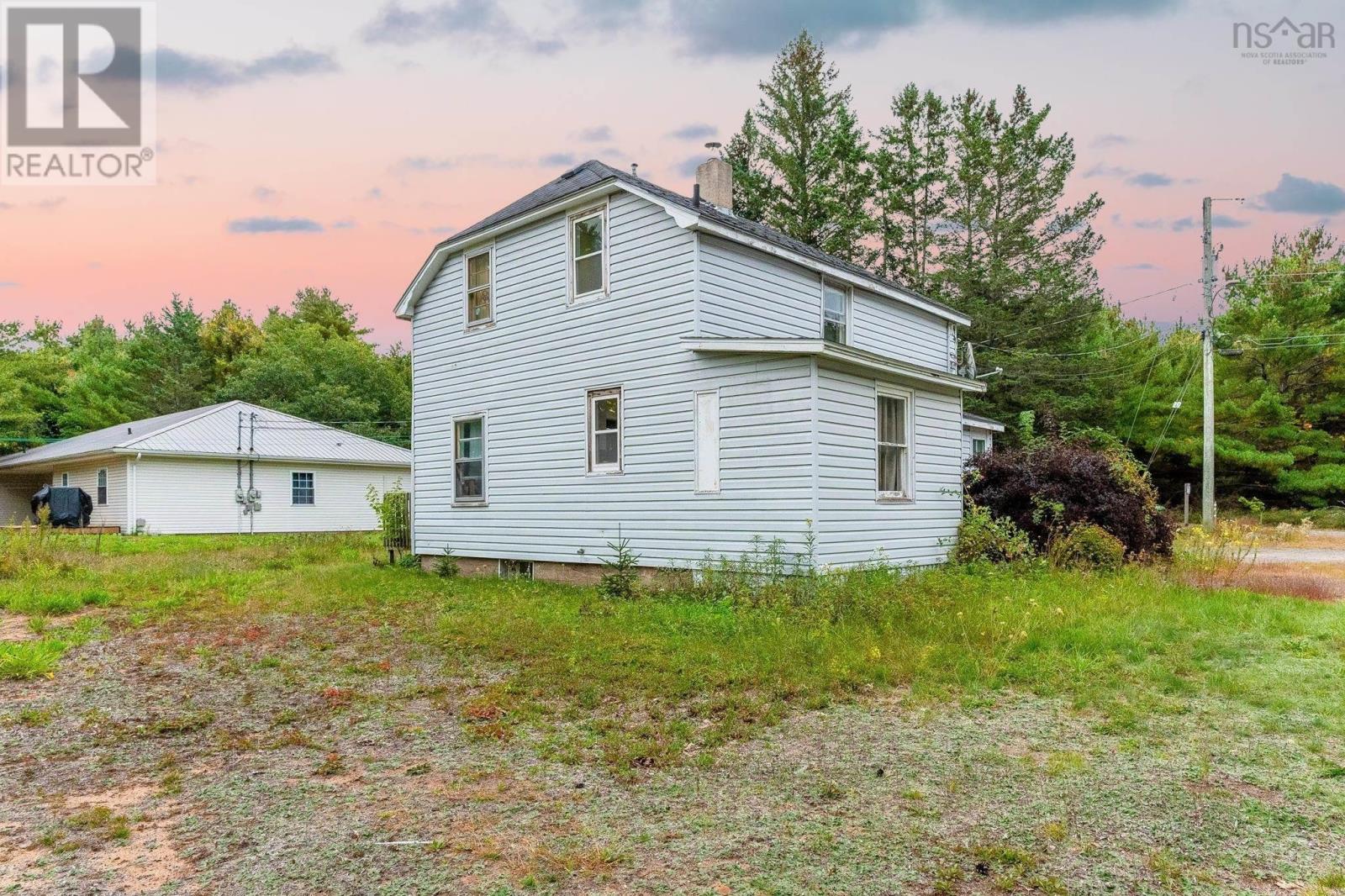 639 Faculty Drive Greenwood Nova Scotia Canada B0P1R0 2