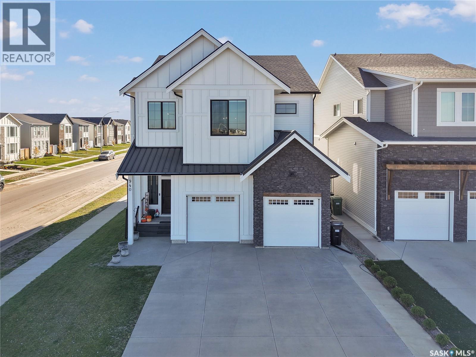 940 Feheregyhazi Boulevard, Saskatoon, Saskatchewan  S7W 1E1 - Photo 1 - SK050382
