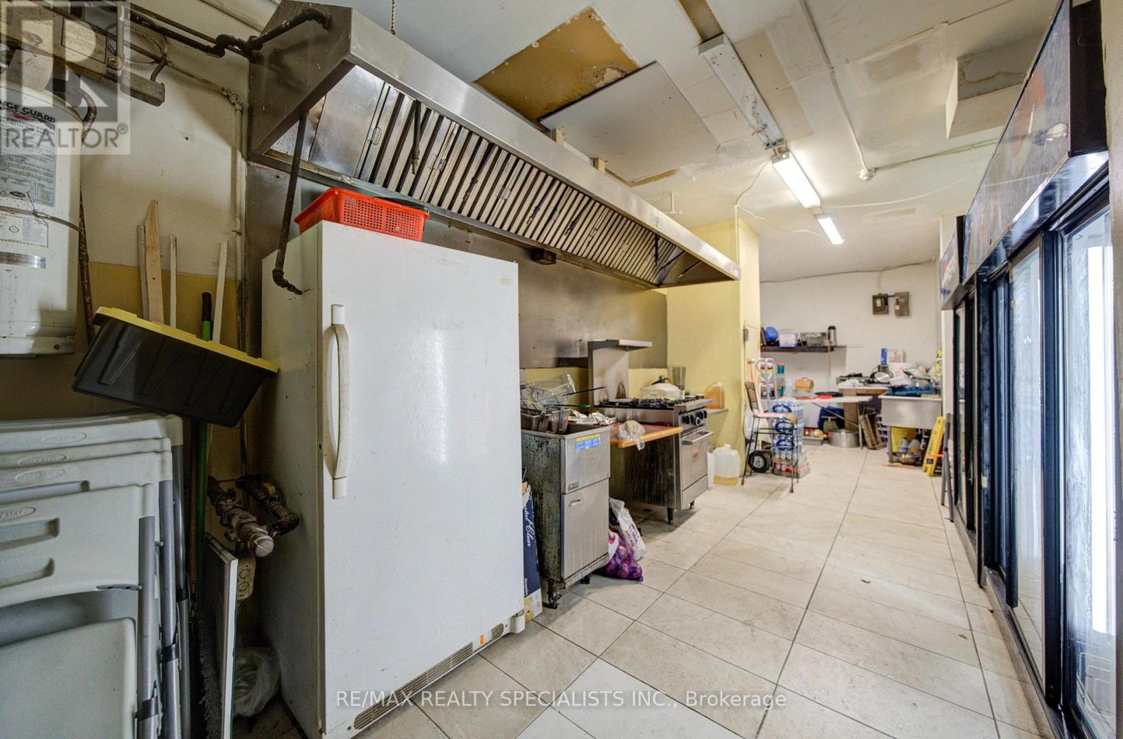 1935 Weston Road, Toronto, Ontario  M9N 1W7 - Photo 36 - W13871208