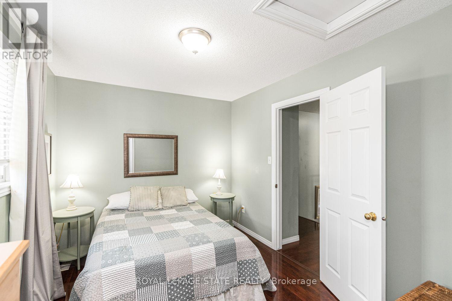10 Richview Drive, Hamilton, Ontario  L9B 2V5 - Photo 23 - X13871168