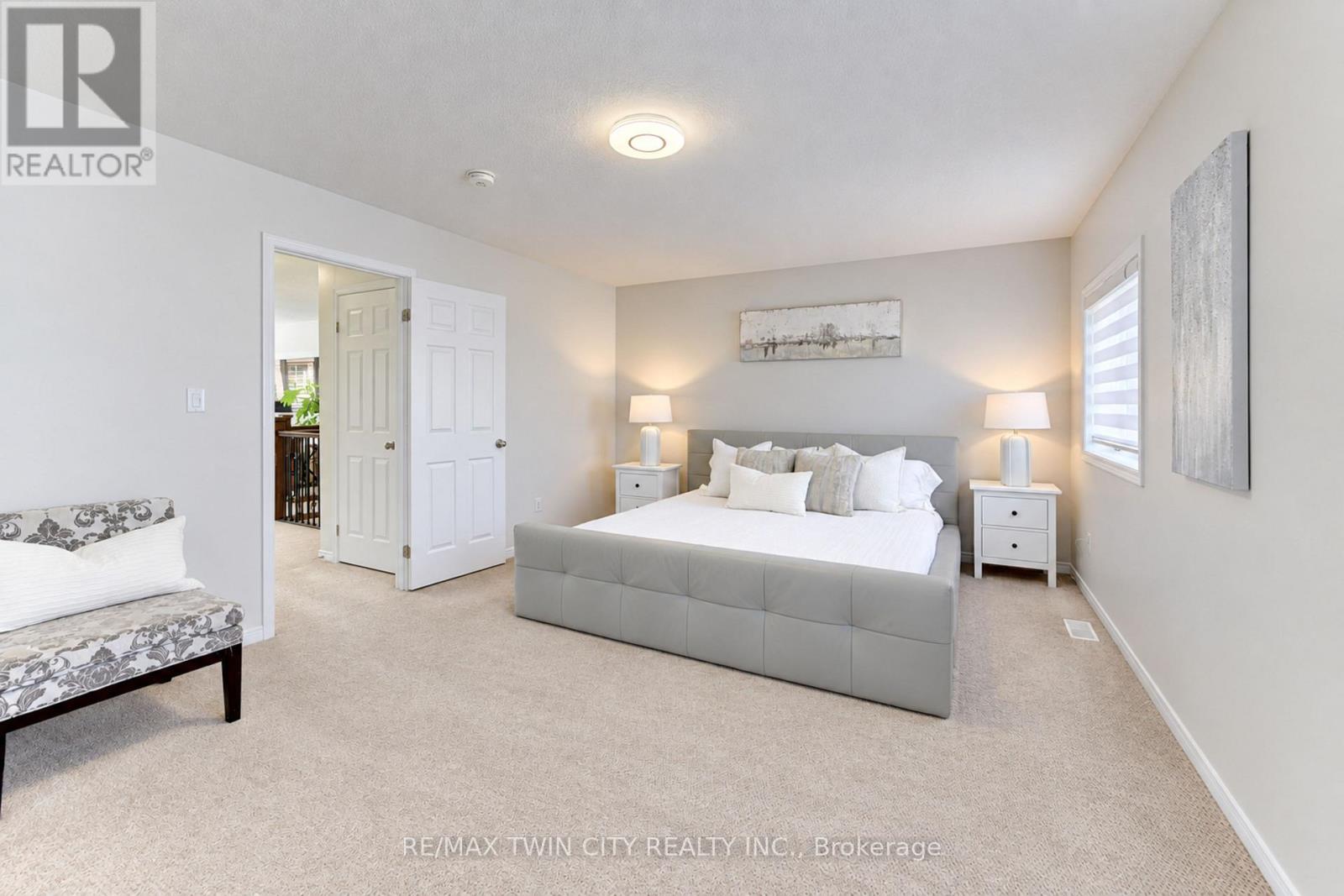 541 Brittania Crescent, Kitchener, Ontario  N2R 1Y9 - Photo 35 - X13871188
