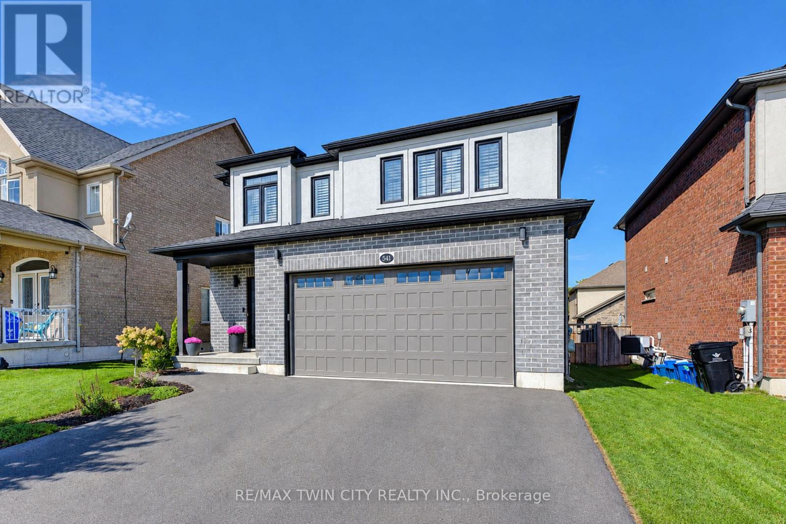 541 Brittania Crescent, Kitchener, Ontario  N2R 1Y9 - Photo 4 - X13871188