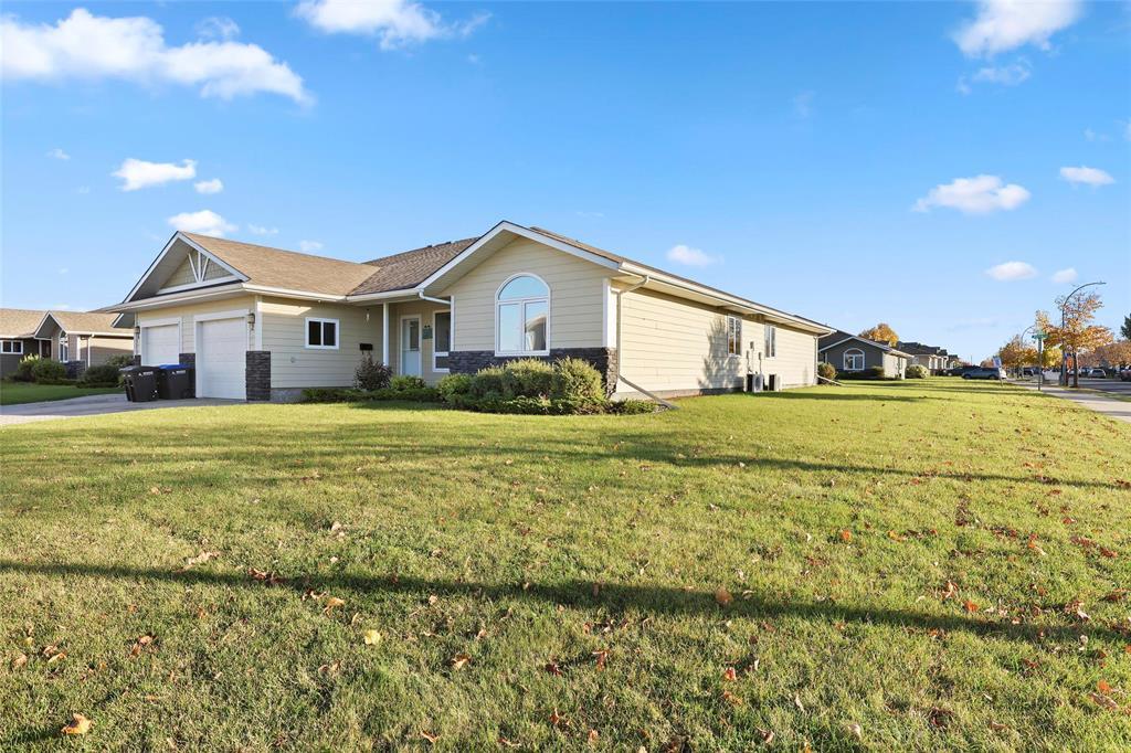2 Aldrin Way, Brandon, Manitoba  R7A 6W7 - Photo 1 - 202625089