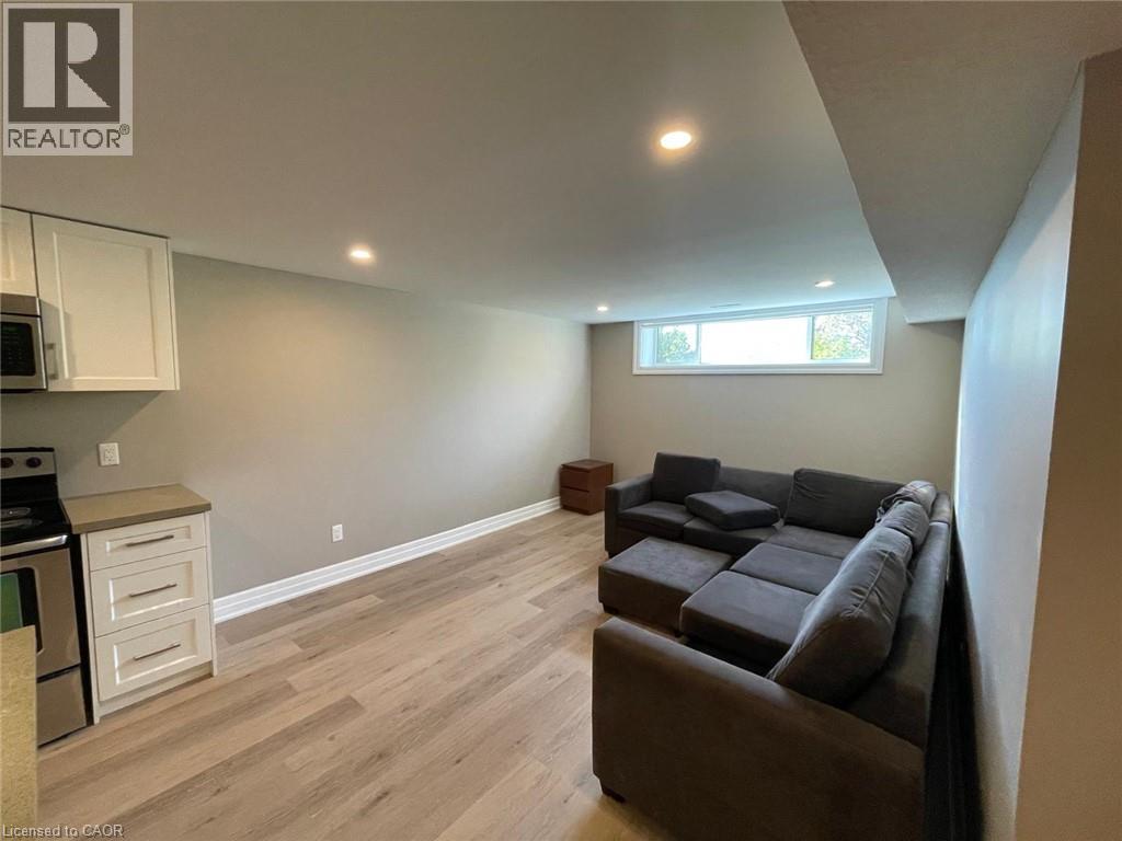 161 Sixth Avenue Unit# Basement, Kitchener, Ontario  N2C 1R2 - Photo 4 - 40869693
