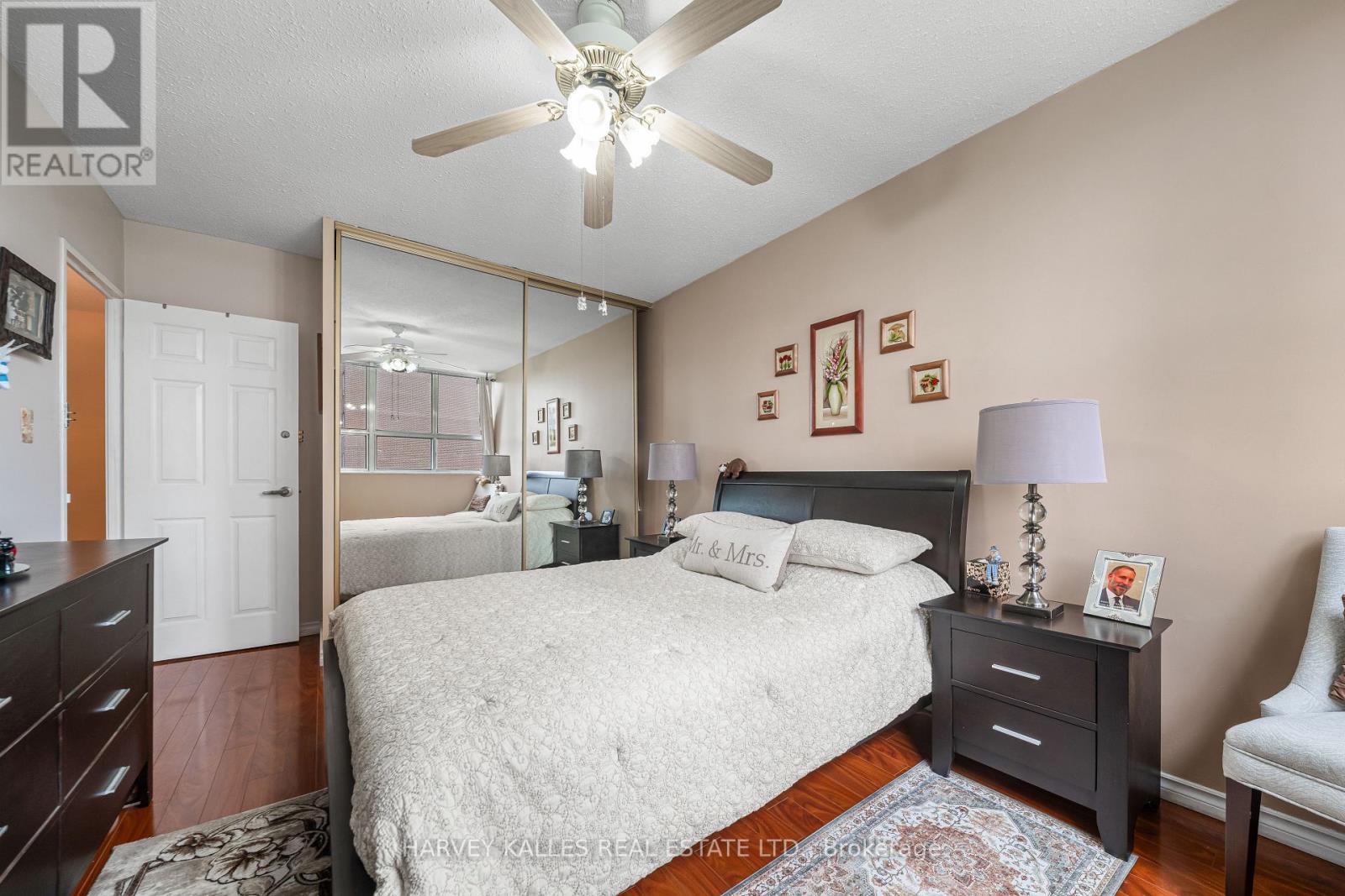 301 - 10 Crescent Town Road, Toronto, Ontario  M4C 5L3 - Photo 11 - E13867786