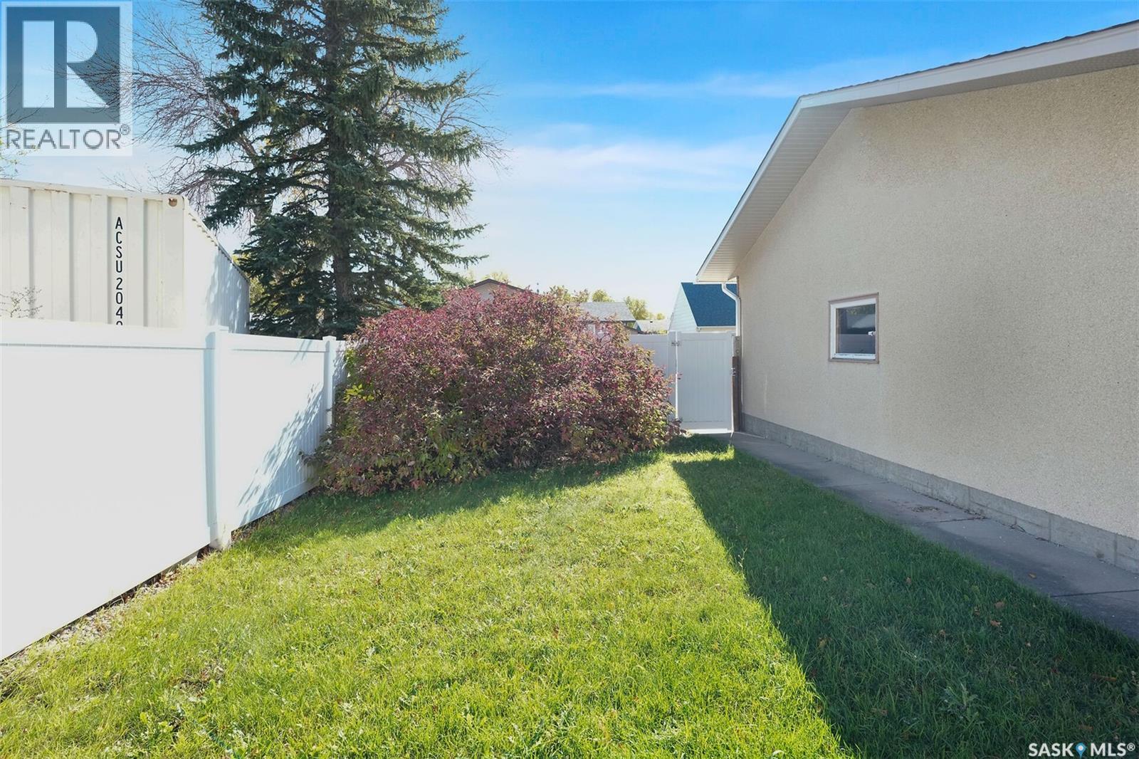 98 Alport Crescent, Regina, Saskatchewan  S4R 7Y6 - Photo 40 - SK050302