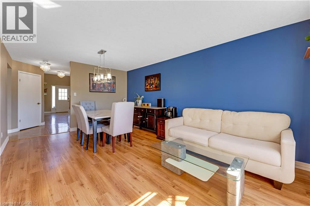 320 Brandenburg Place, Waterloo, Ontario  N2T 2Z1 - Photo 9 - 40864873