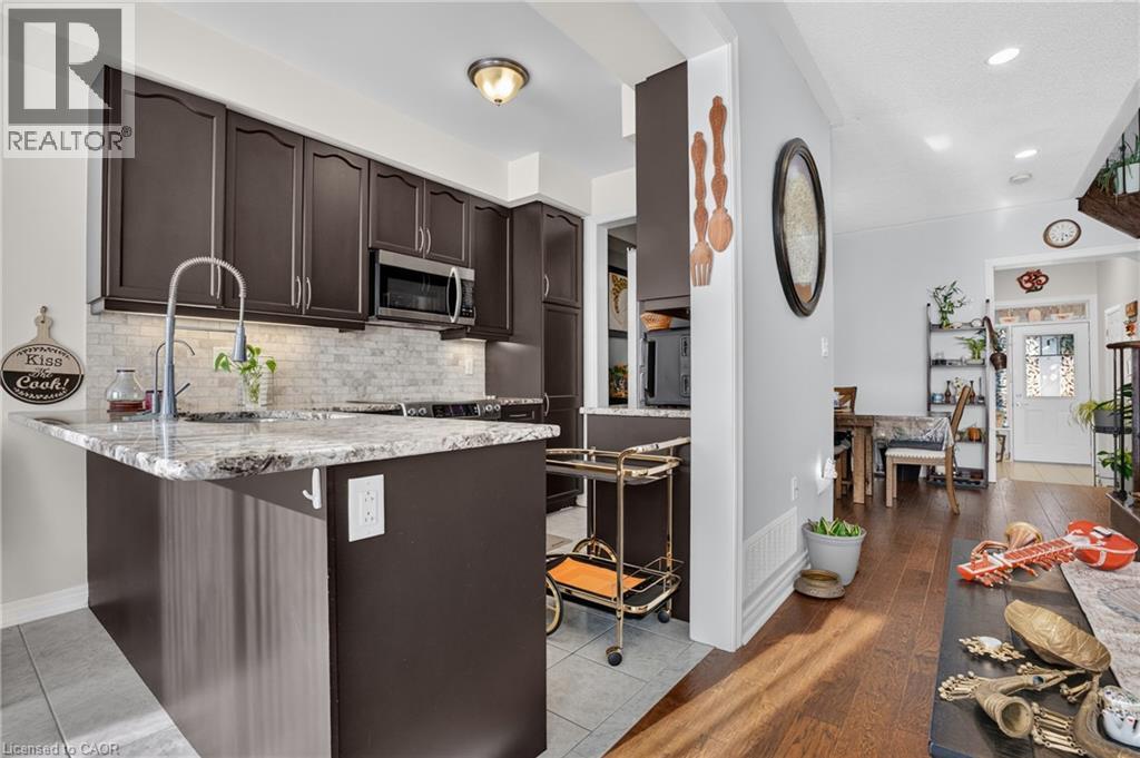 10 Maplerun Street, Caledon, Ontario  L7C 3P9 - Photo 17 - 40868911