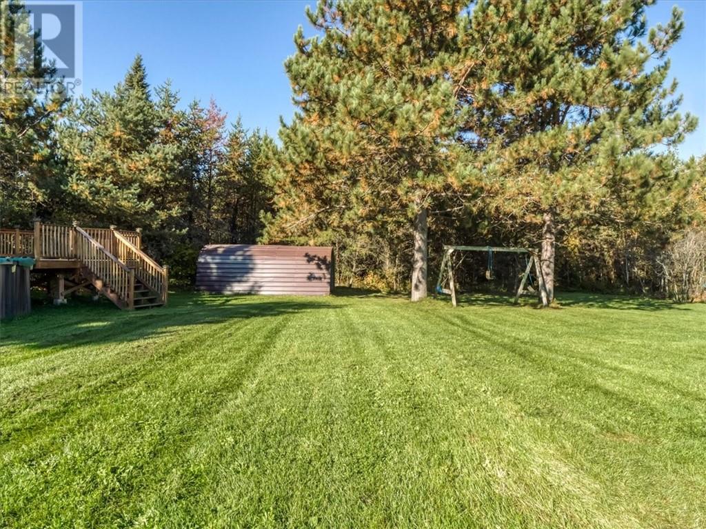 3141 Percy Avenue, Val Caron, Ontario  P3N 1B1 - Photo 6 - 2130825