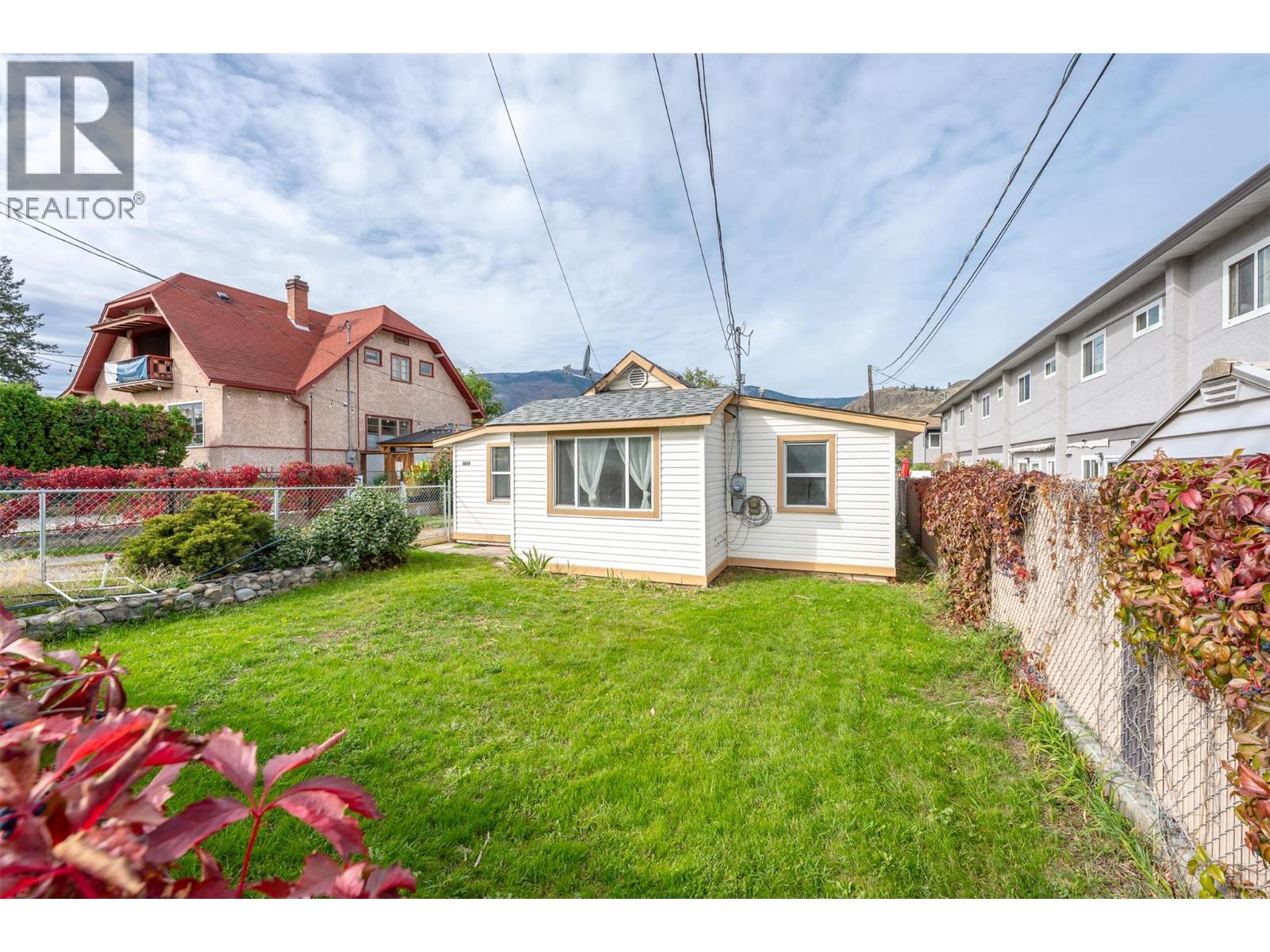 5814 Main Street